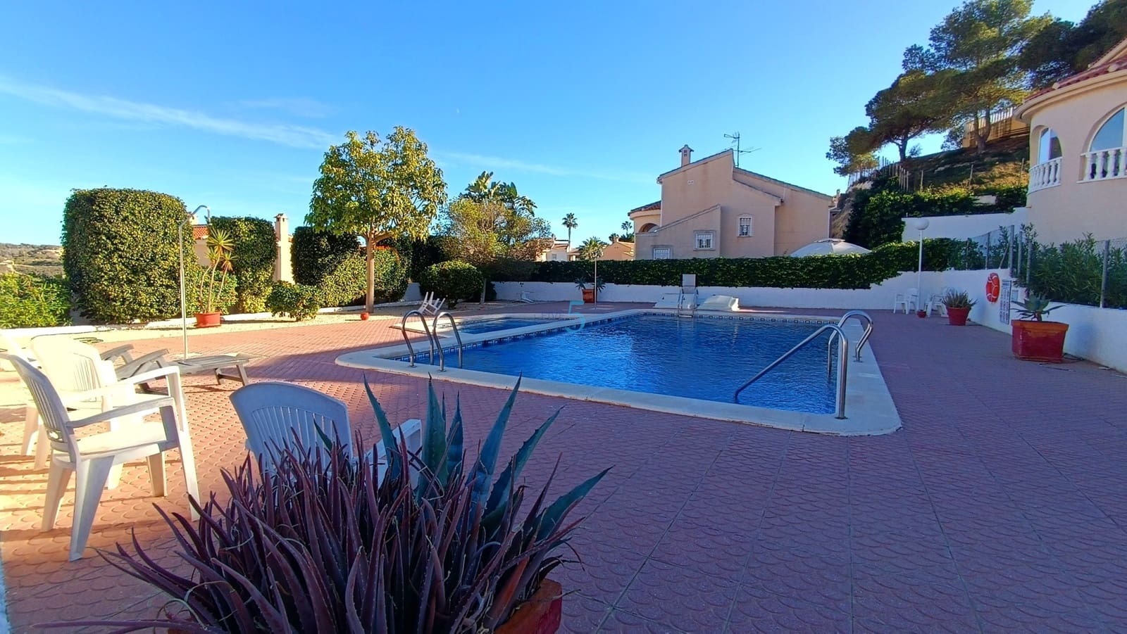 3 Zimmer Villa zu verkaufen in Ciudad Quesada mit Pool - 249.995 € (Ref: 9863862)