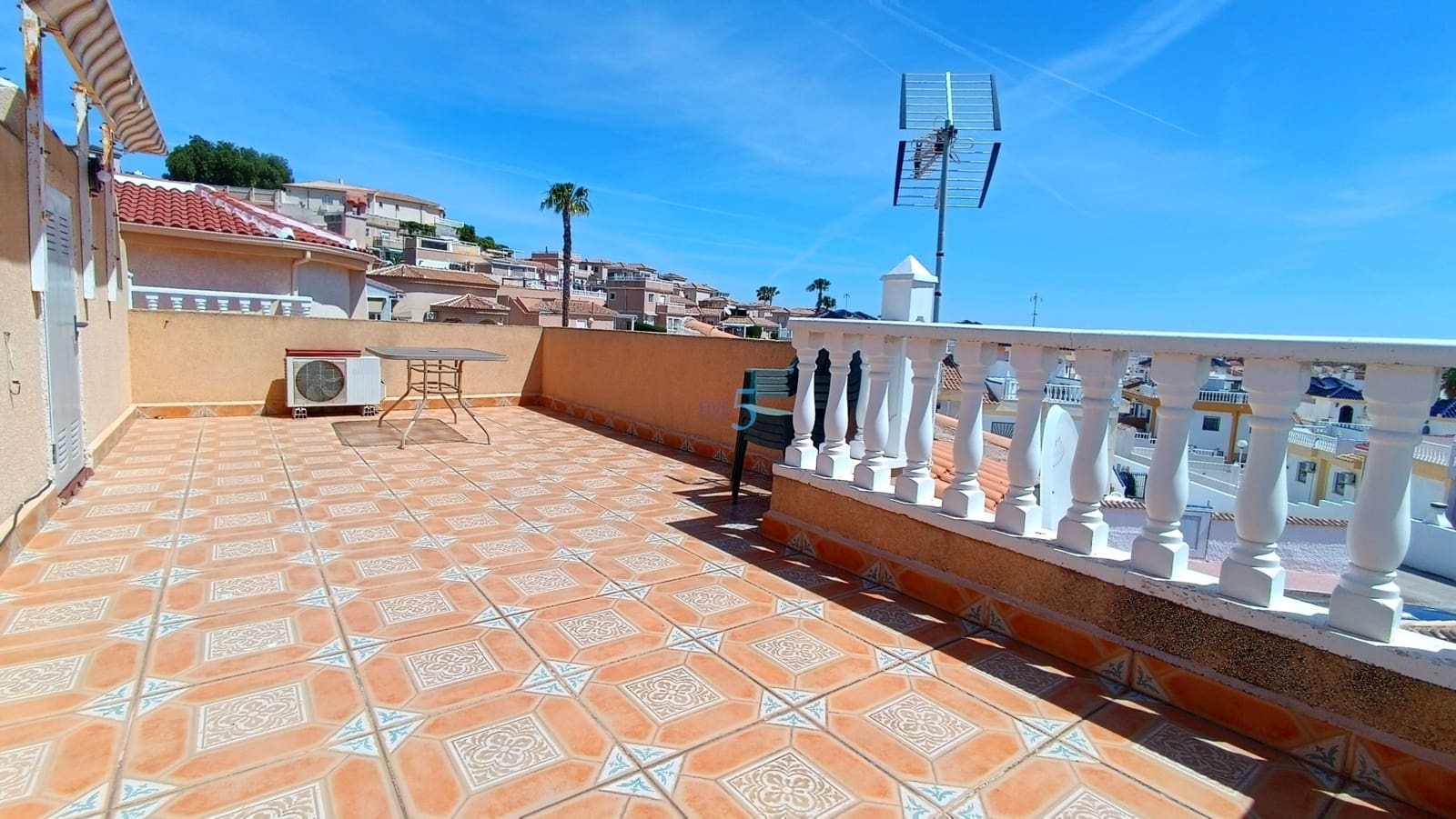 3 Zimmer Villa zu verkaufen in Ciudad Quesada mit Pool - 249.995 € (Ref: 9863862)