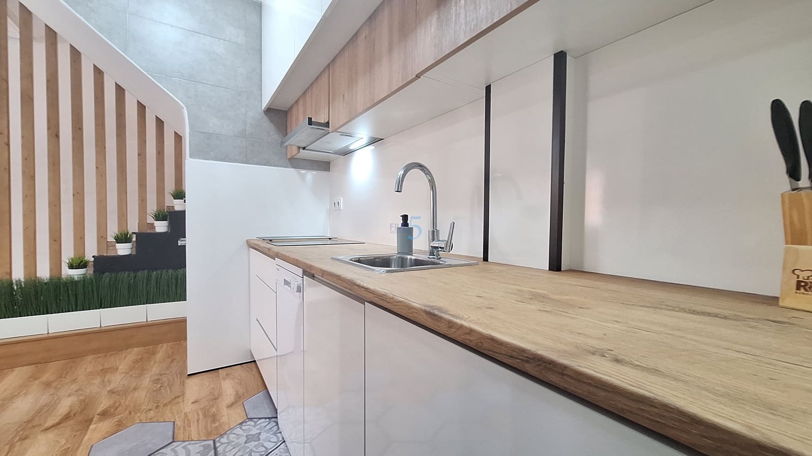 3 sypialnia Dom na sprzedaż w Playa Flamenca z basenem garażem - 285 000 € (Ref: 9863863)