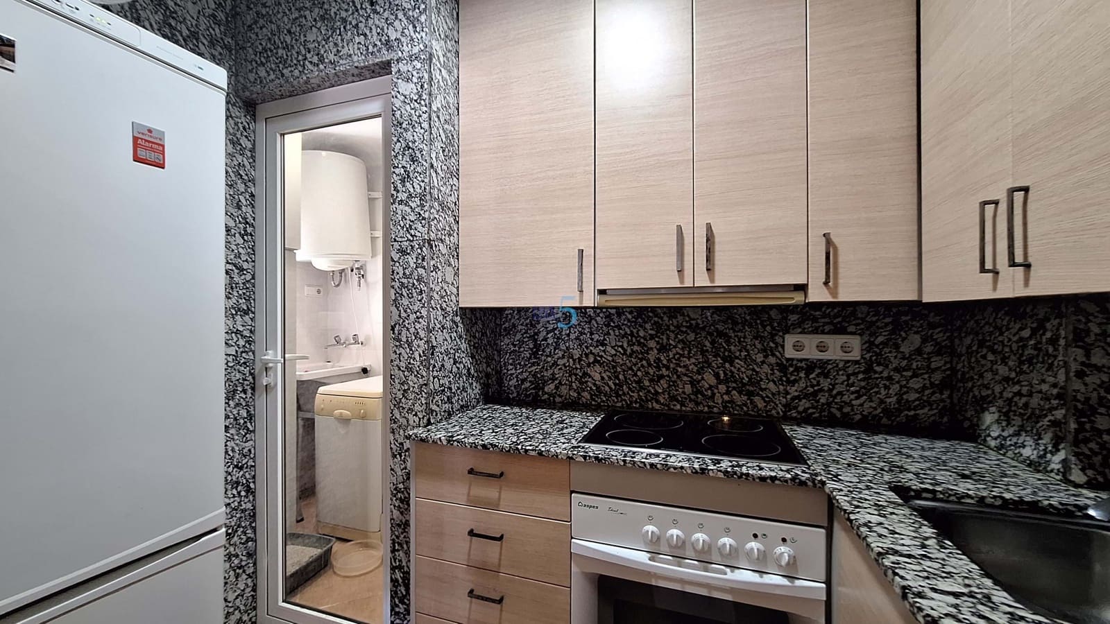 2 bedroom Apartment for sale in Formentera del Segura with pool - € 97,900 (Ref: 9867598)