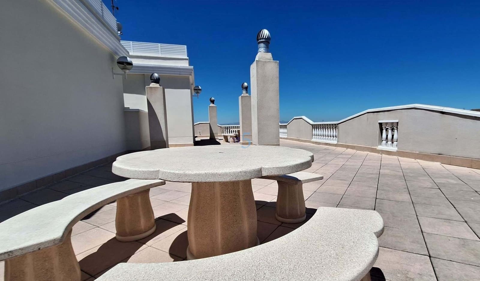 2 bedroom Apartment for sale in Formentera del Segura with pool - € 97,900 (Ref: 9867598)