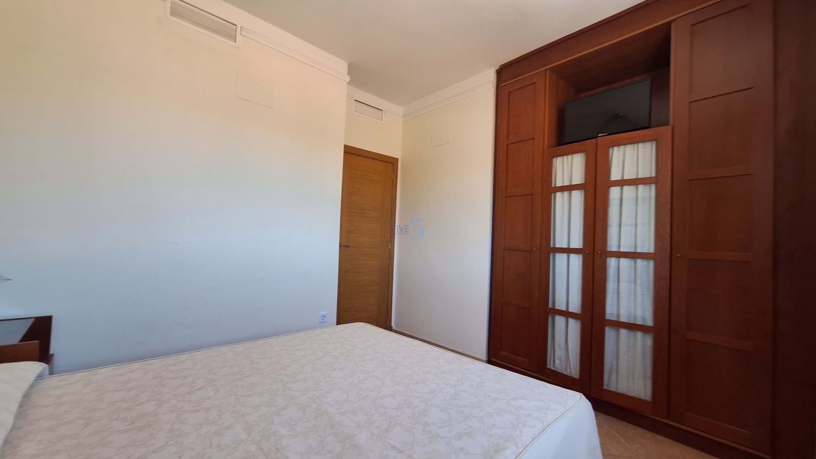 2 bedroom Apartment for sale in Formentera del Segura with pool - € 97,900 (Ref: 9867598)