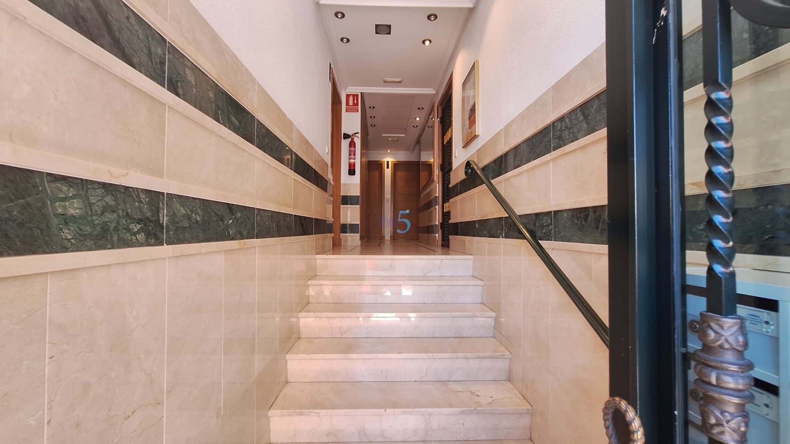 2 bedroom Apartment for sale in Formentera del Segura with pool - € 97,900 (Ref: 9867598)