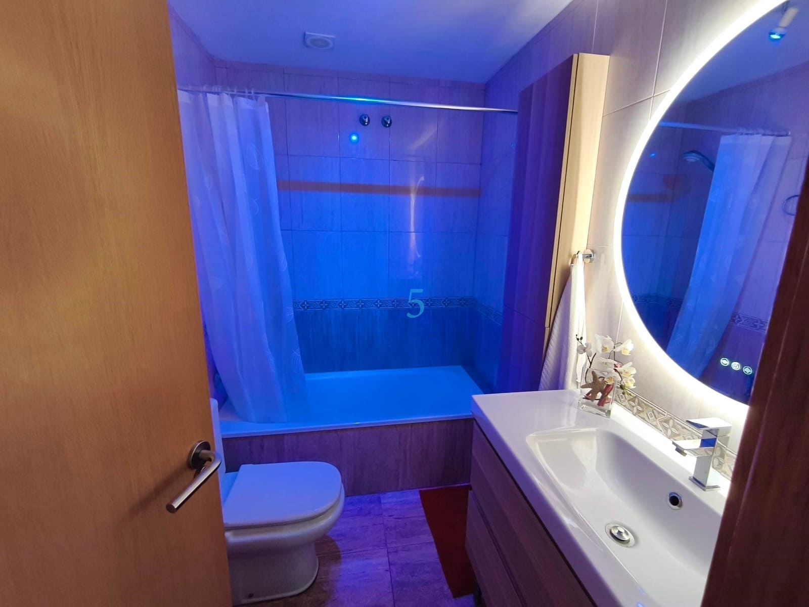 2 sypialnia Apartament na sprzedaż w Orihuela Costa z basenem garażem - 219 000 € (Ref: 9867894)