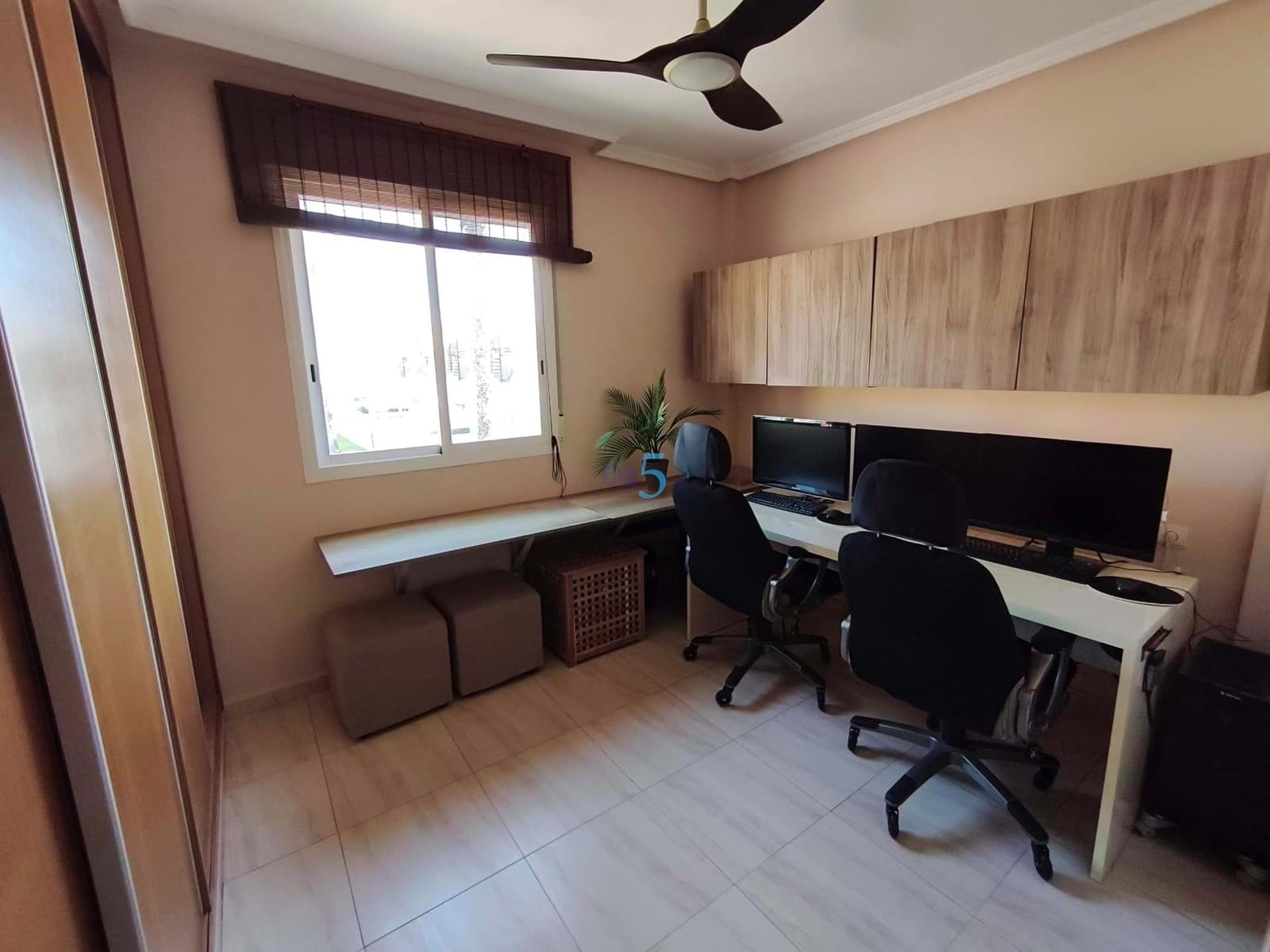 2 sypialnia Apartament na sprzedaż w Orihuela Costa z basenem garażem - 219 000 € (Ref: 9867894)