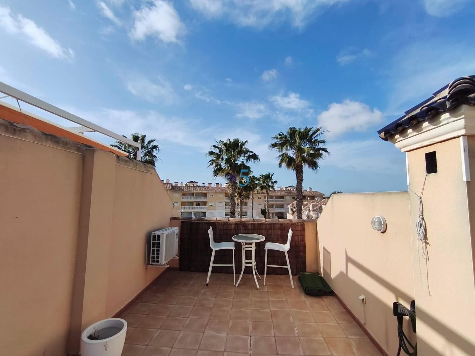 2 sypialnia Apartament na sprzedaż w Orihuela Costa z basenem garażem - 219 000 € (Ref: 9867894)