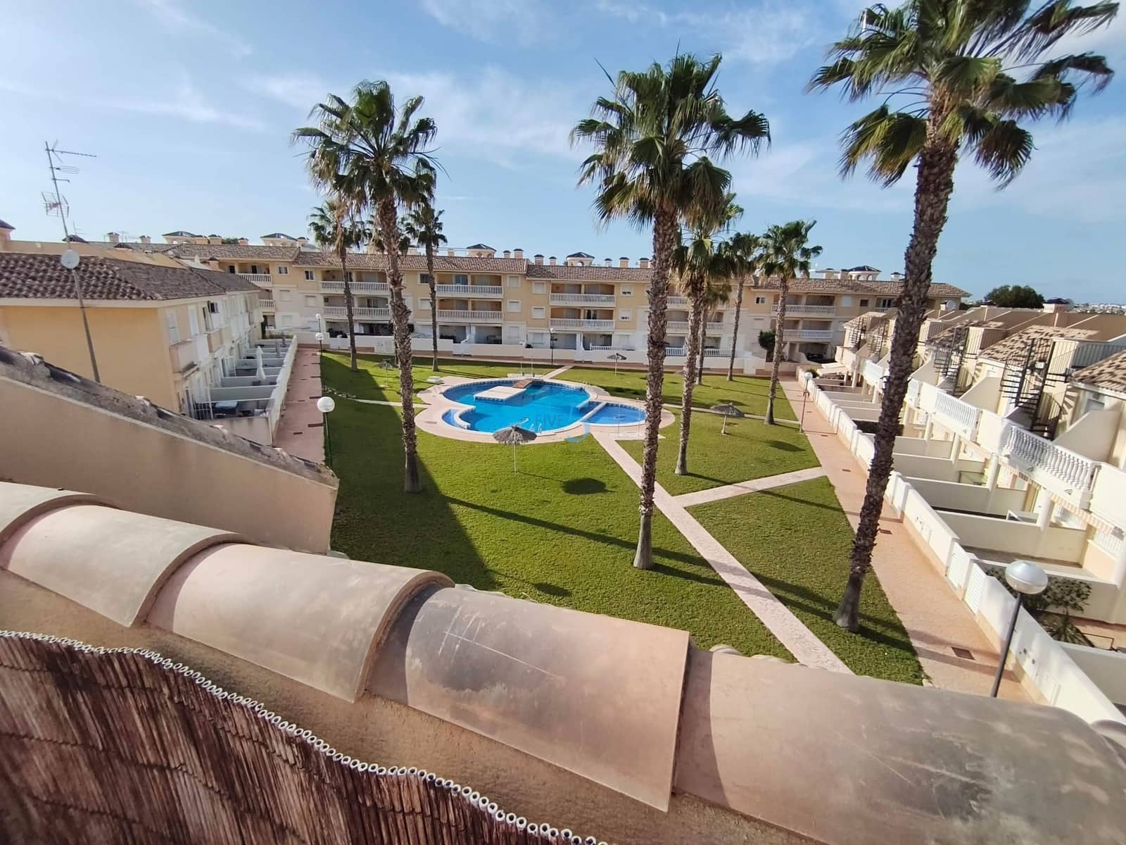 2 sypialnia Apartament na sprzedaż w Orihuela Costa z basenem garażem - 219 000 € (Ref: 9867894)