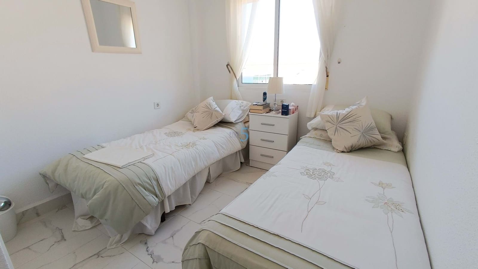 2 bedroom Townhouse for sale in Torrevieja with pool garage - € 159,995 (Ref: 9867896)