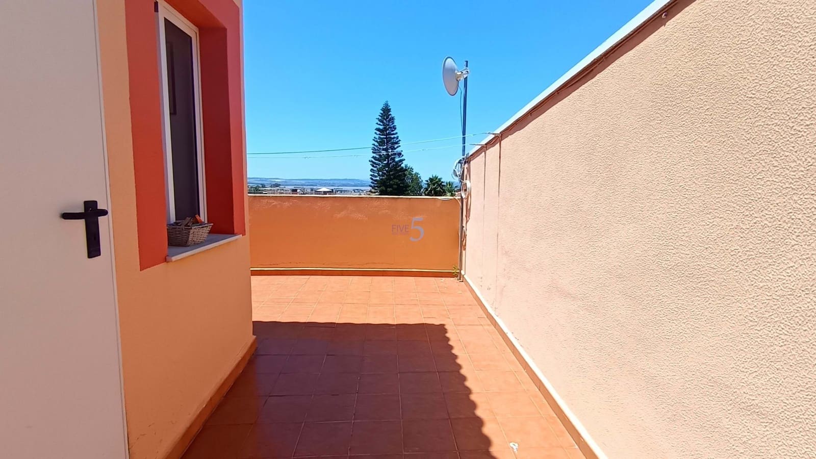 2 bedroom Townhouse for sale in Torrevieja with pool garage - € 159,995 (Ref: 9867896)
