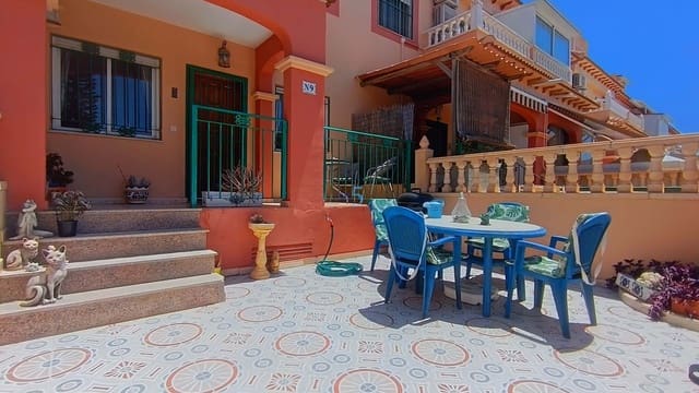 2 bedroom Townhouse for sale in Torrevieja with pool garage - € 159,995 (Ref: 9867896)