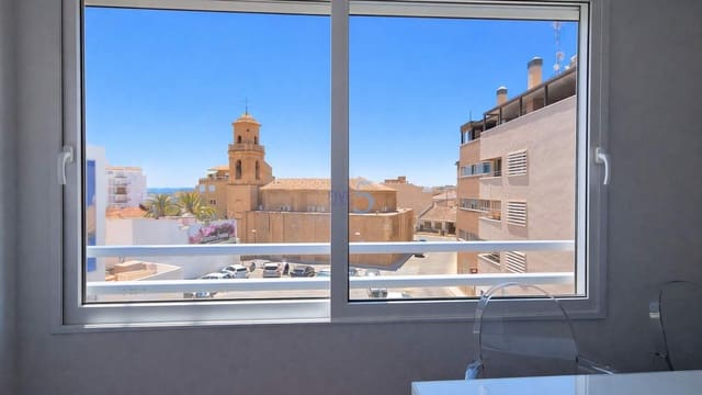 Apartamento de 3 habitaciones en Pilar de la Horadada en venta con garaje - 209.900 € (Ref: 9869594)