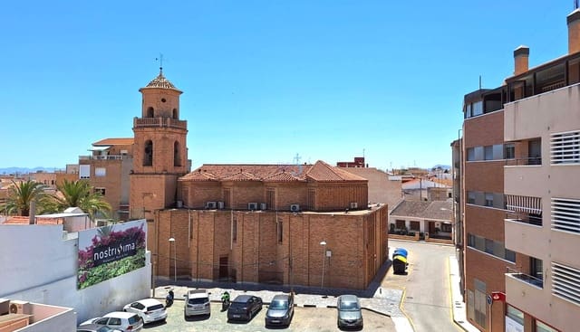 Apartamento de 3 habitaciones en Pilar de la Horadada en venta con garaje - 209.900 € (Ref: 9869594)