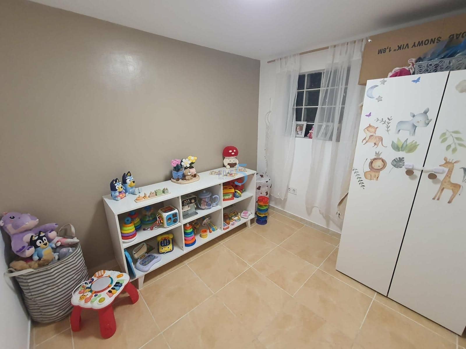 3 sypialnia Willa na sprzedaż w Villamartin z basenem garażem - 229 000 € (Ref: 9872186)