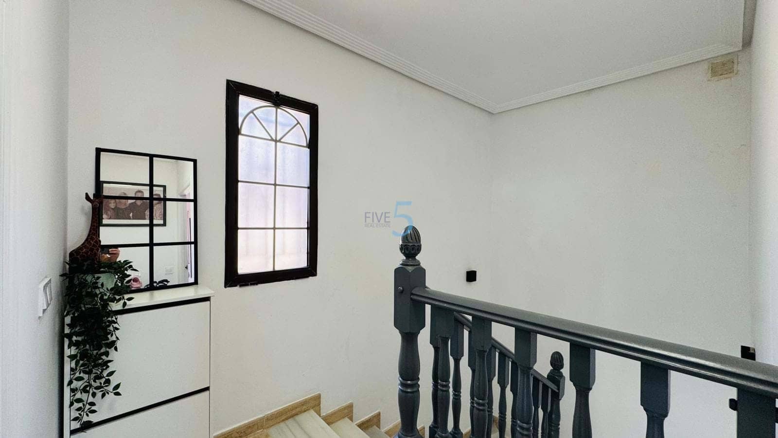 3 sypialnia Willa na sprzedaż w Villamartin z basenem garażem - 229 000 € (Ref: 9872186)