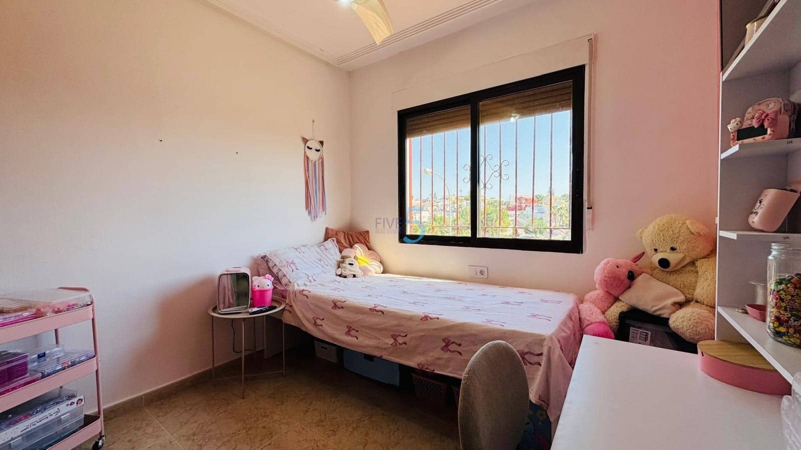 3 sypialnia Willa na sprzedaż w Villamartin z basenem garażem - 229 000 € (Ref: 9872186)