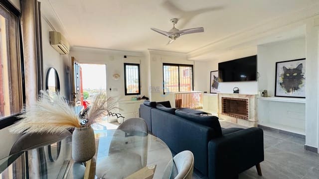 3 sypialnia Willa na sprzedaż w Villamartin, Orihuela z basenem garażem - 229 000 € (Ref: 9872186)
