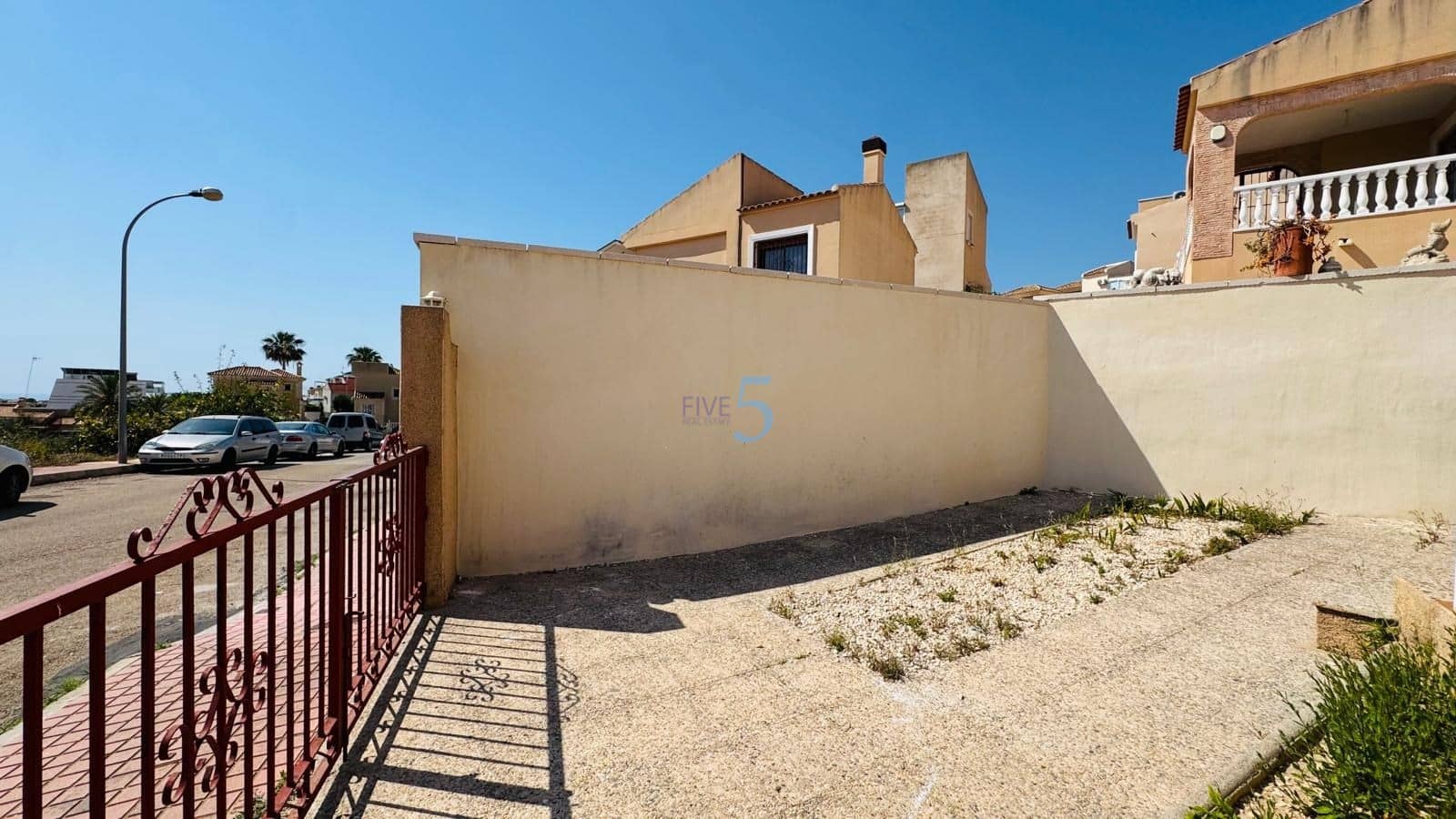 3 sypialnia Willa na sprzedaż w Villamartin z basenem garażem - 229 000 € (Ref: 9872186)