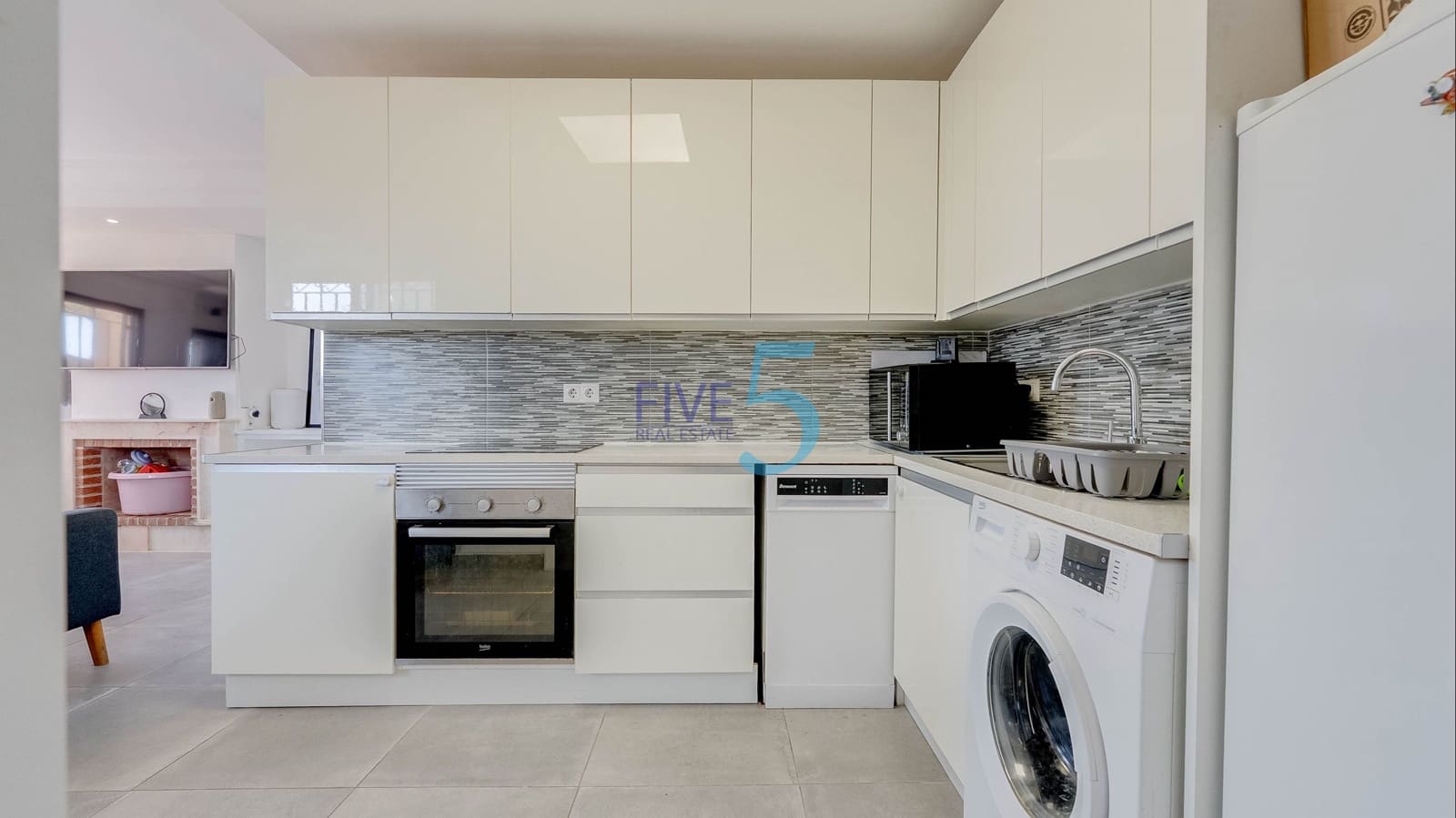 3 camera da letto Villa in vendita in Villamartin con piscina garage - 218.000 € (Rif: 9872186)