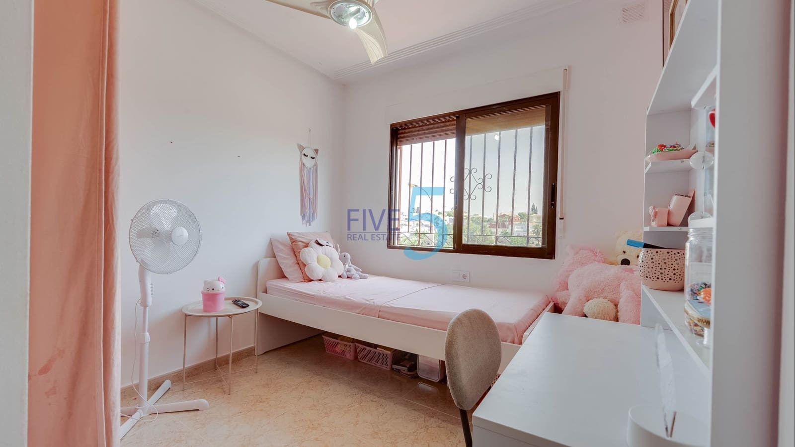 3 camera da letto Villa in vendita in Villamartin con piscina garage - 218.000 € (Rif: 9872186)