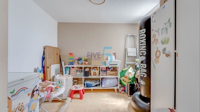 3 soveværelse Villa til salg i Villamartin, Orihuela med swimmingpool garage - € 218.000 (Ref: 9872186)