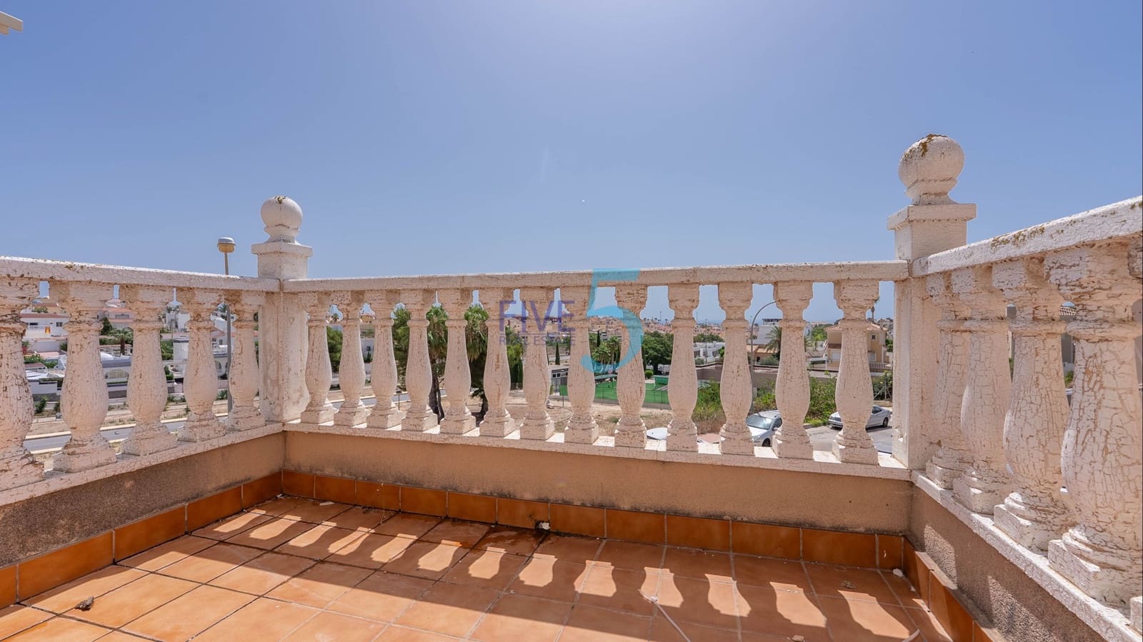 3 camera da letto Villa in vendita in Villamartin con piscina garage - 218.000 € (Rif: 9872186)