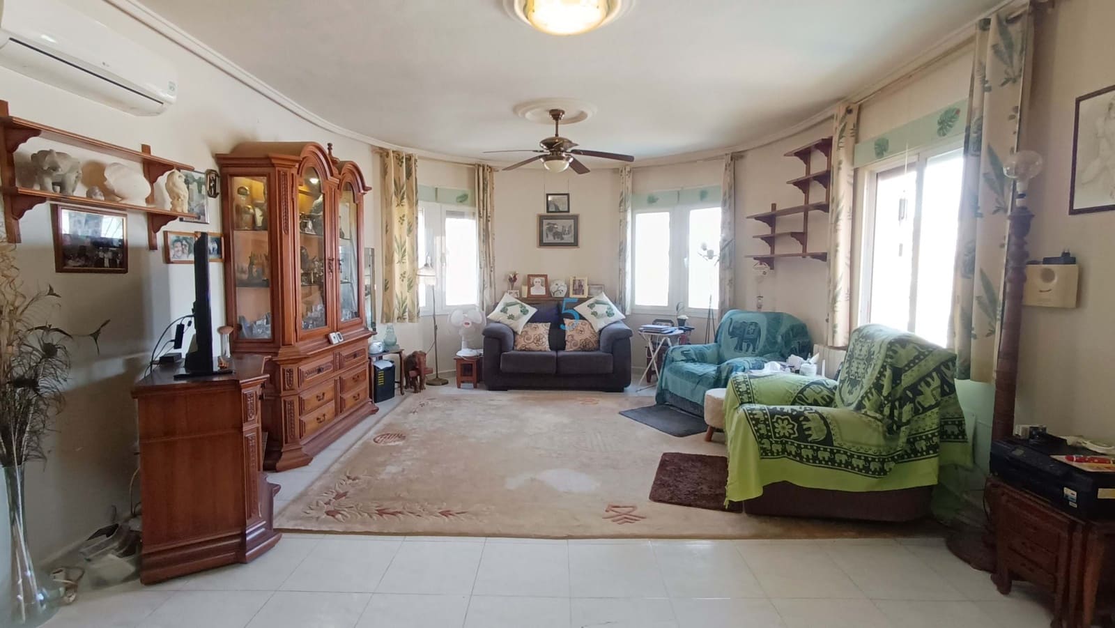 2 sovrum Villa till salu i Ciudad Quesada med pool - 325 000 € (Ref: 9872829)