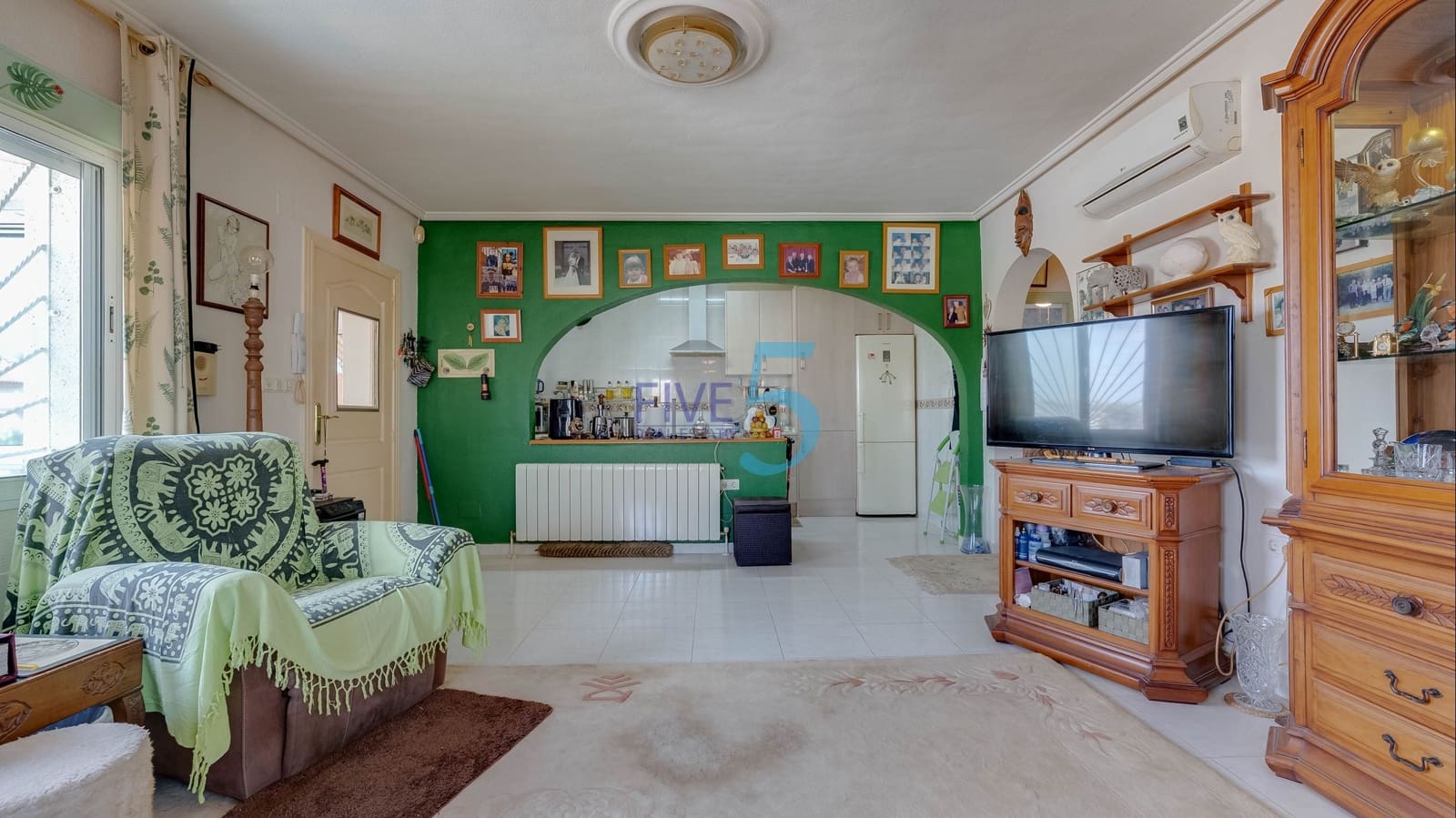 2 soveværelse Villa til salg i Ciudad Quesada med swimmingpool - € 325.000 (Ref: 9872829)