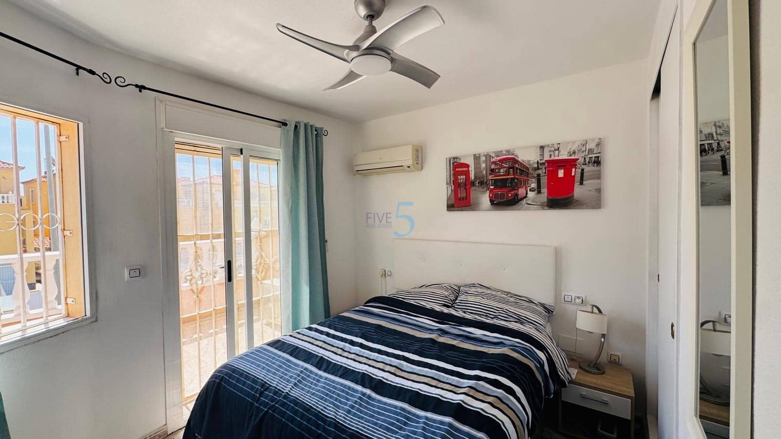 2 slaapkamer Huis te koop in La Zenia met zwembad - € 220.000 (Ref: 9873888)