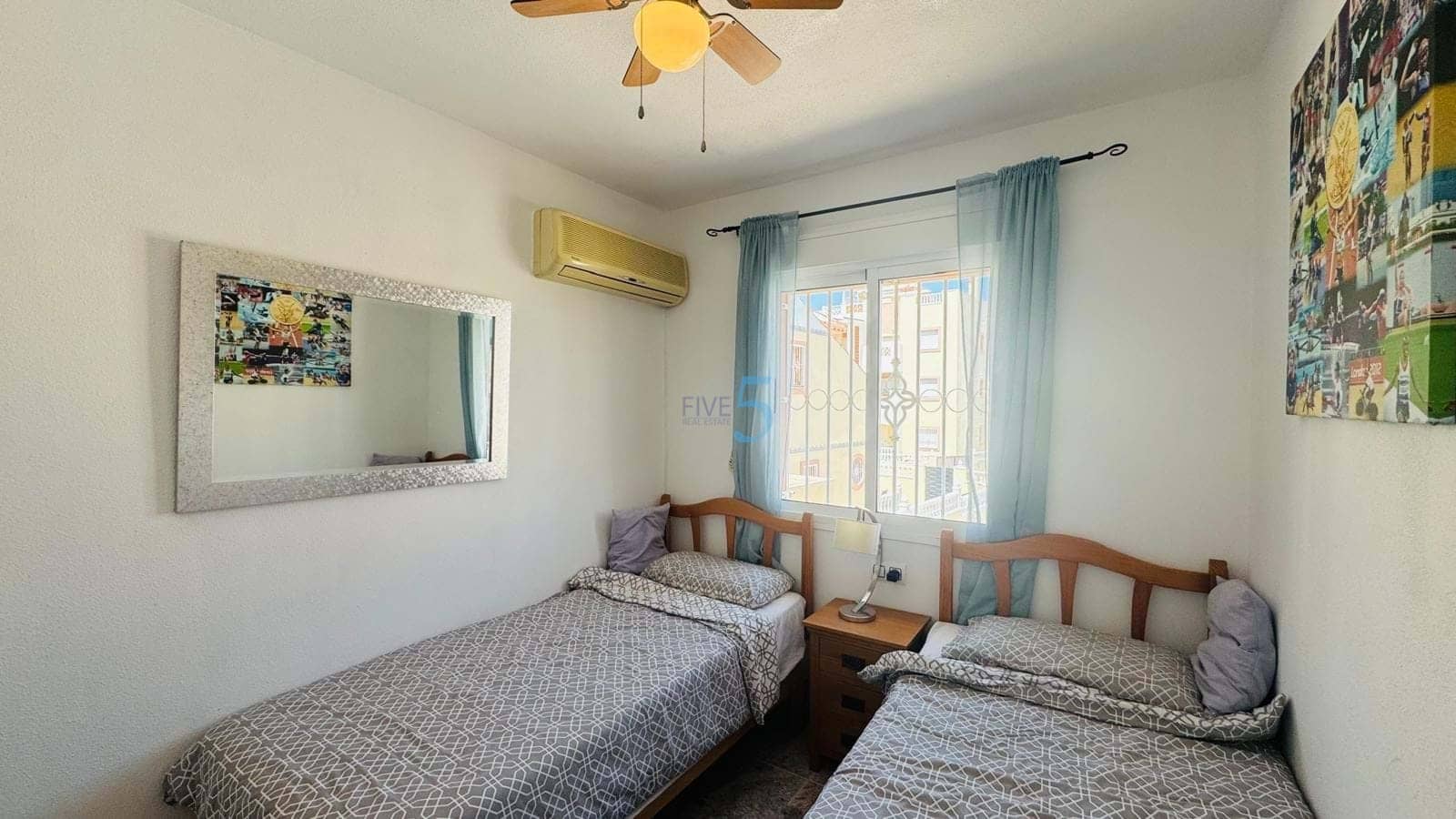 2 slaapkamer Huis te koop in La Zenia met zwembad - € 220.000 (Ref: 9873888)