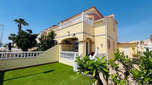 2 slaapkamer Huis te koop in La Zenia, Orihuela met zwembad - € 220.000 (Ref: 9873888)