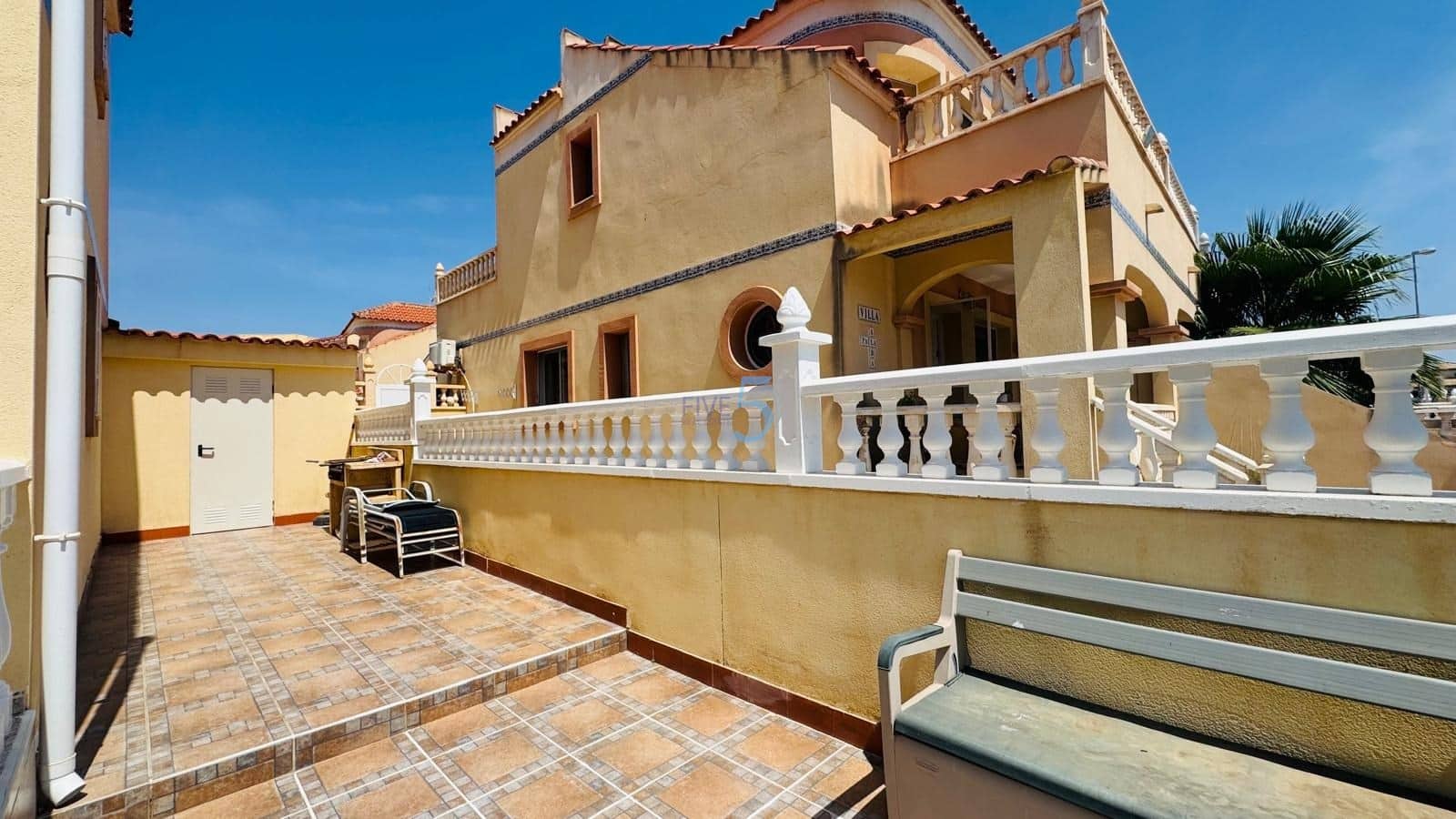 2 slaapkamer Huis te koop in La Zenia met zwembad - € 220.000 (Ref: 9873888)