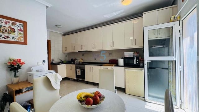2 sypialnia Dom na sprzedaż w Torrevieja - 224 000 € (Ref: 9873889)