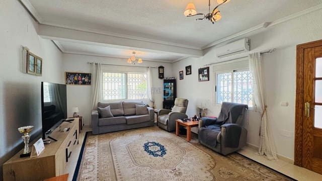 2 sypialnia Dom na sprzedaż w Torrevieja - 224 000 € (Ref: 9873889)