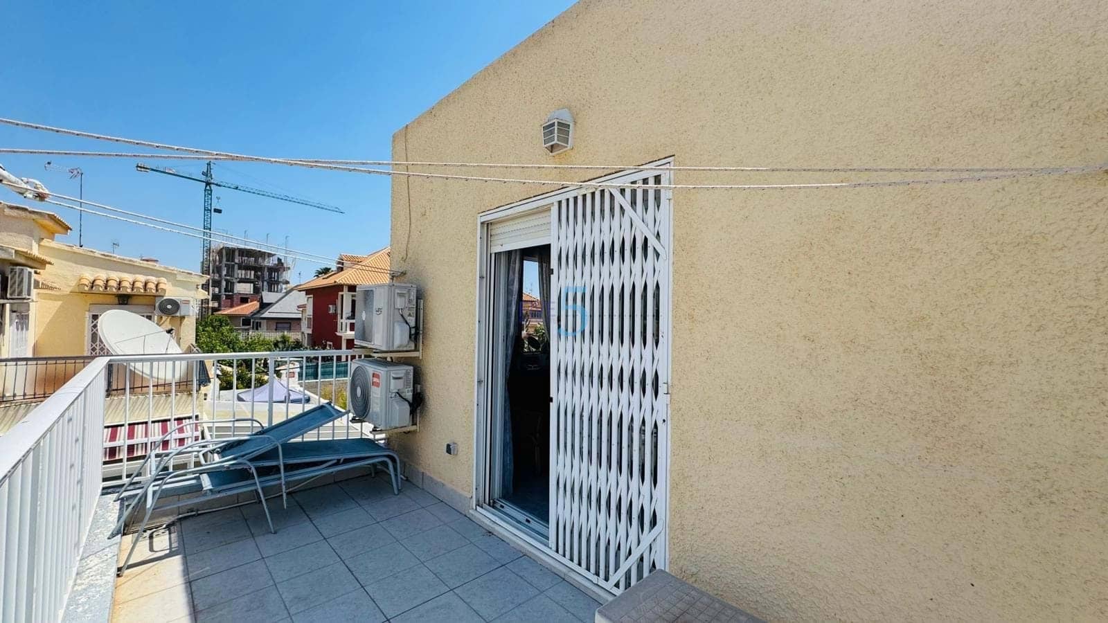 2 sypialnia Dom na sprzedaż w Torrevieja - 224 000 € (Ref: 9873889)