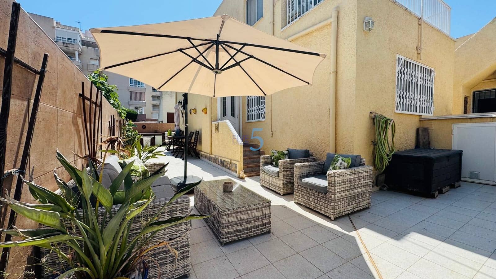 2 sypialnia Dom na sprzedaż w Torrevieja - 224 000 € (Ref: 9873889)