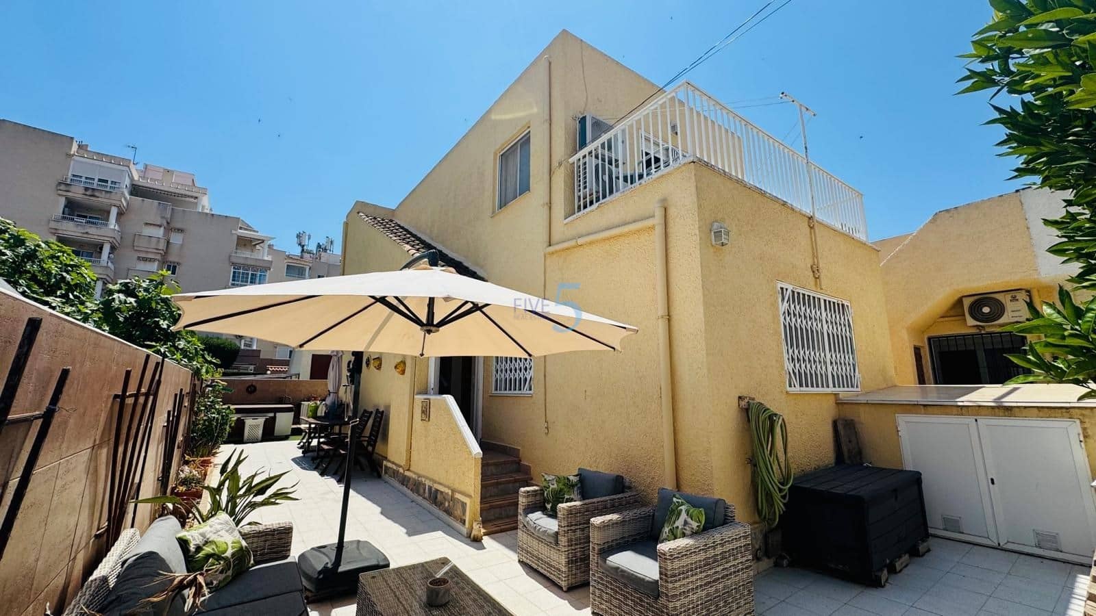 2 sypialnia Dom na sprzedaż w Torrevieja - 224 000 € (Ref: 9873889)