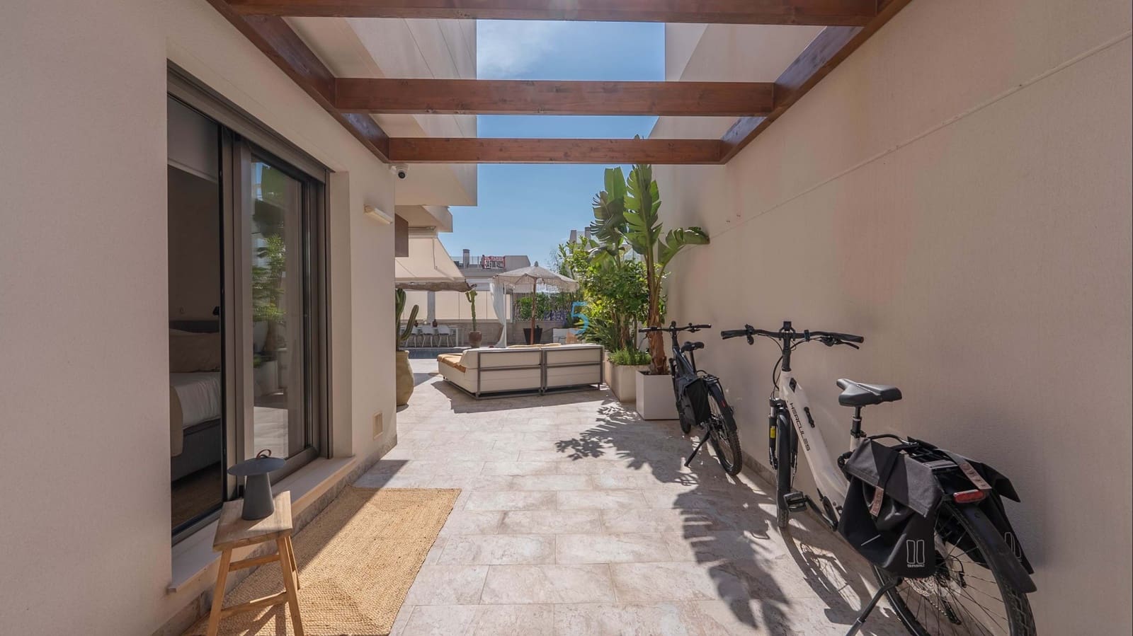 3 Zimmer Villa zu verkaufen in Villamartin mit Pool Garage - 520.000 € (Ref: 9875546)