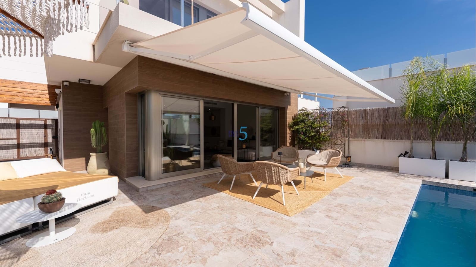 3 Zimmer Villa zu verkaufen in Villamartin mit Pool Garage - 520.000 € (Ref: 9875546)
