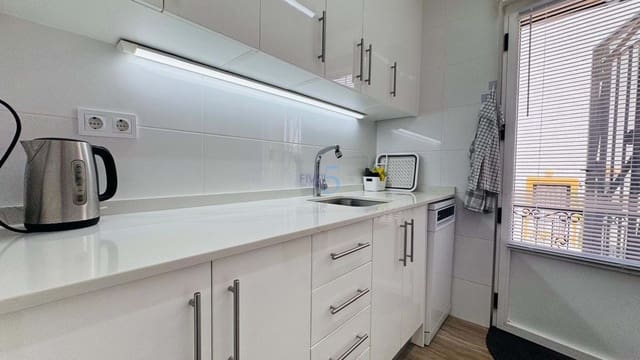 3 sypialnia Dom na sprzedaż w Los Altos z basenem garażem - 239 000 € (Ref: 9875548)