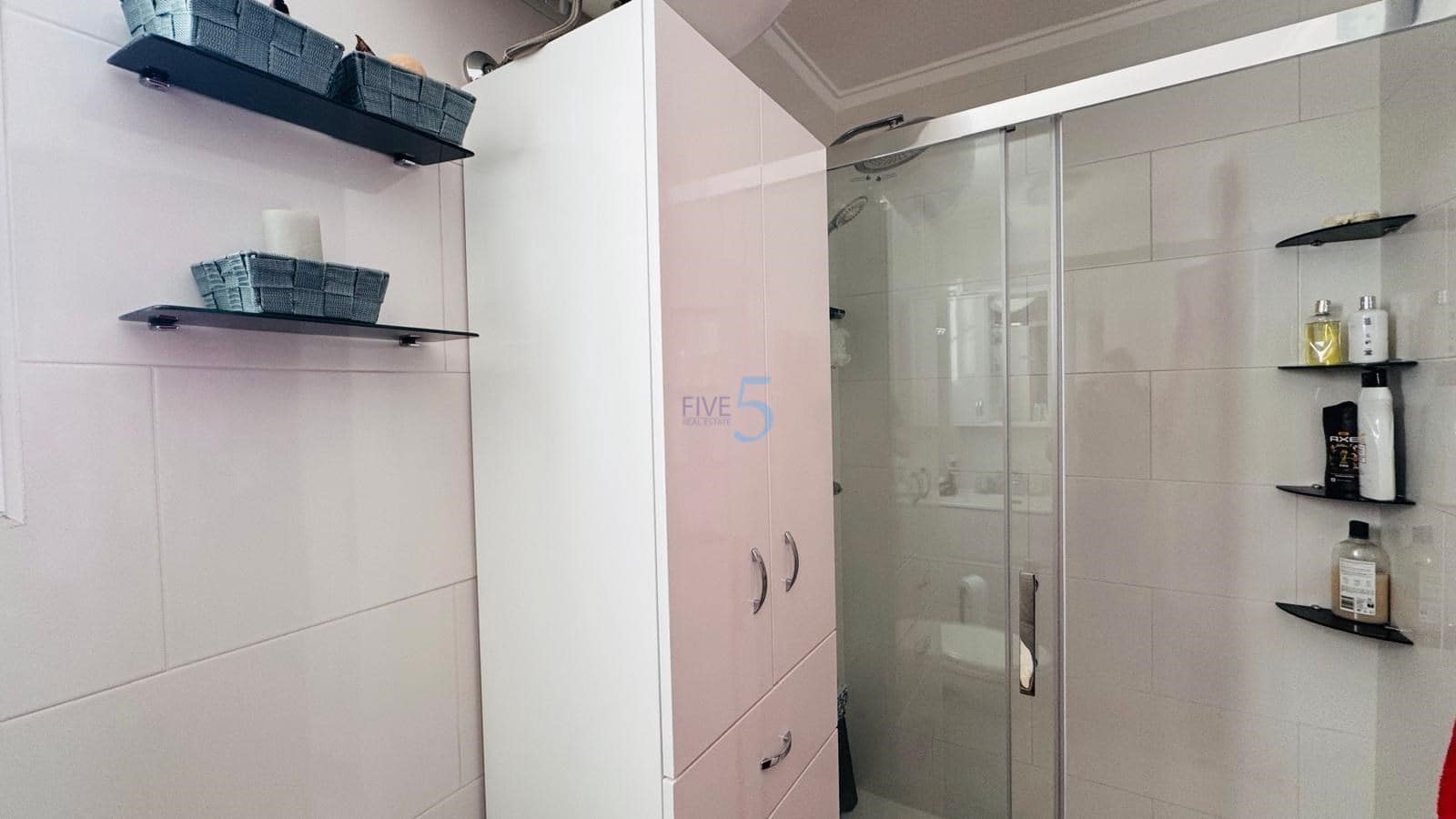 3 chambre Appartement à vendre à Torrevieja avec garage - 299 000 € (Ref: 9877496)
