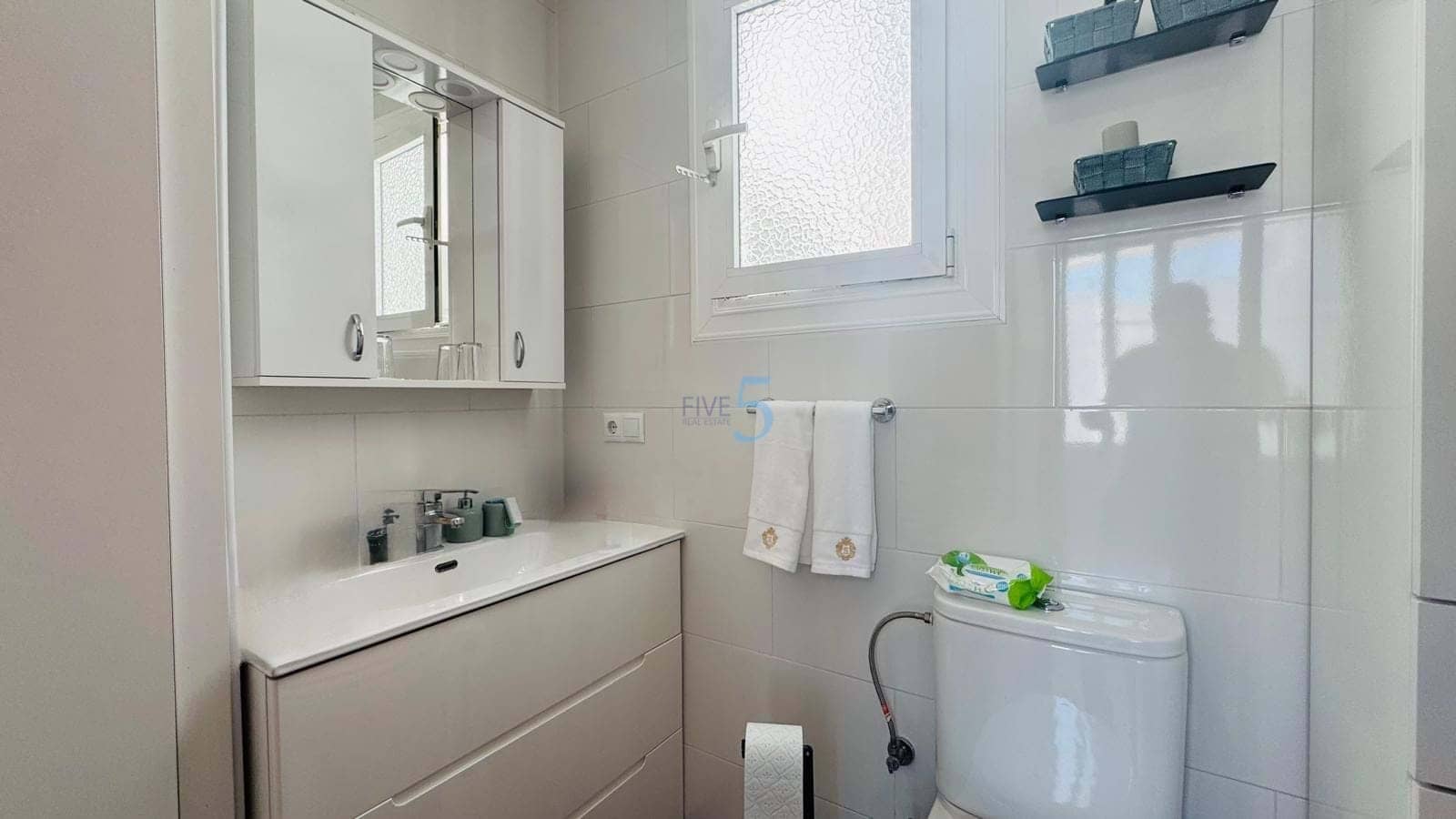 3 chambre Appartement à vendre à Torrevieja avec garage - 299 000 € (Ref: 9877496)