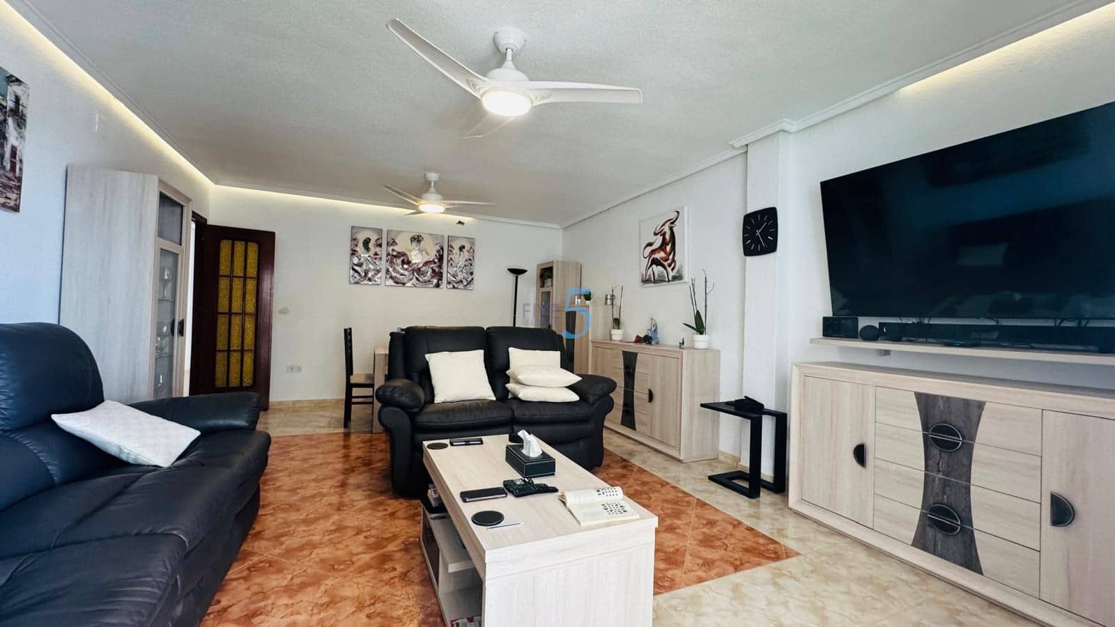 3 chambre Appartement à vendre à Torrevieja avec garage - 299 000 € (Ref: 9877496)