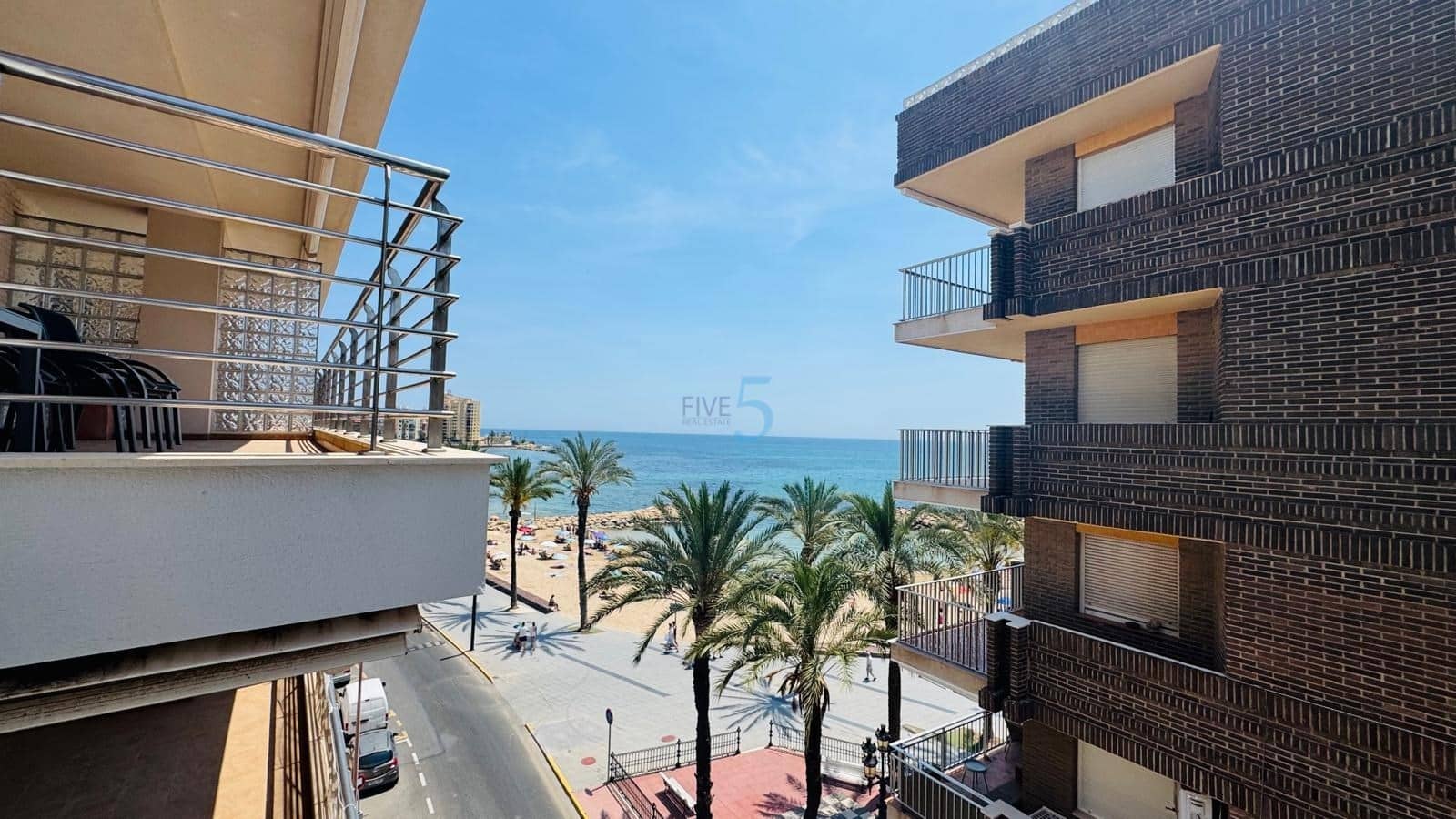 3 chambre Appartement à vendre à Torrevieja avec garage - 299 000 € (Ref: 9877496)