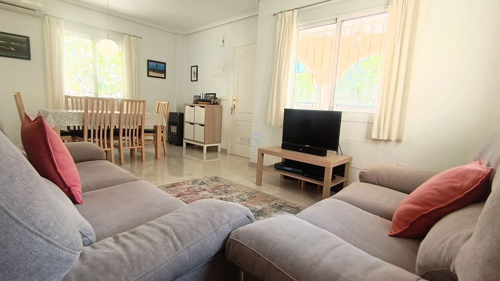 3 bedroom Villa for sale in Ciudad Quesada with pool - € 249,995 (Ref: 9877728)