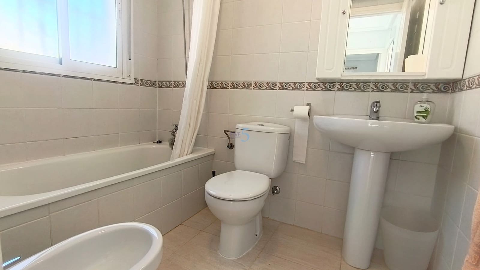 3 bedroom Villa for sale in Ciudad Quesada with pool - € 249,995 (Ref: 9877728)