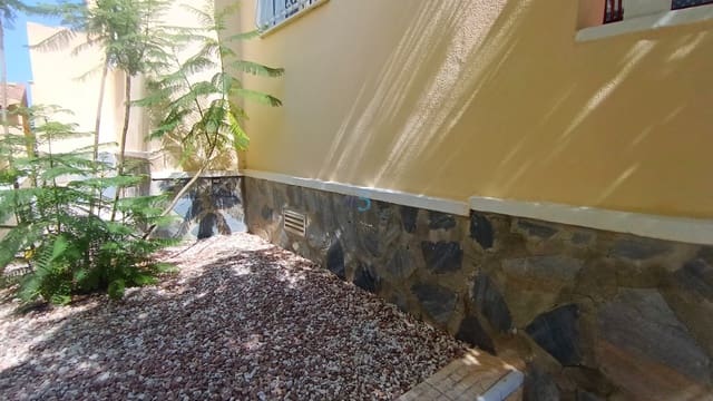 3 bedroom Villa for sale in Ciudad Quesada, Rojales with pool - € 249,995 (Ref: 9877728)