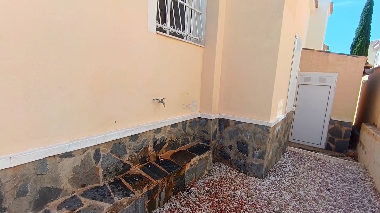 3 bedroom Villa for sale in Ciudad Quesada with pool - € 249,995 (Ref: 9877728)