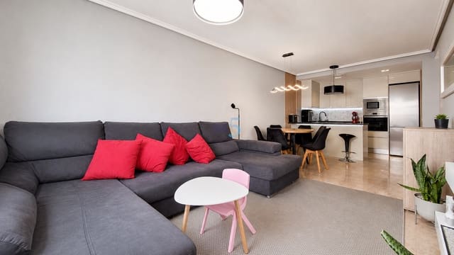 3 bedroom Apartment for sale in Torrevieja with pool - € 194,900 (Ref: 9879900)