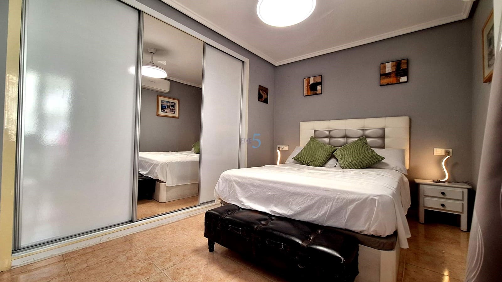 3 bedroom Apartment for sale in Torrevieja with pool - € 194,900 (Ref: 9879900)