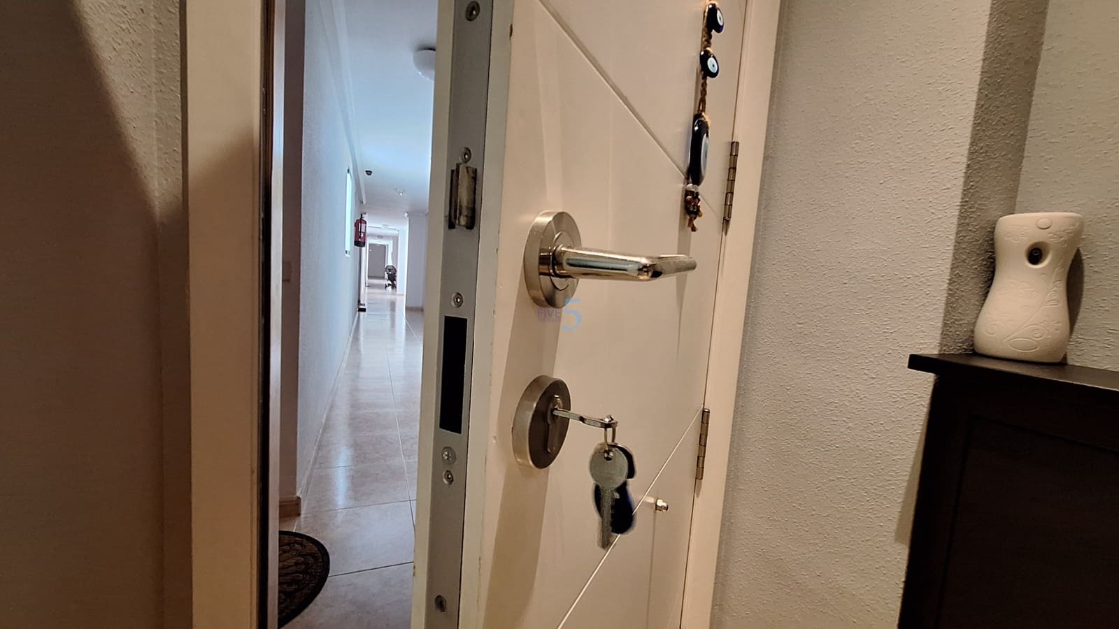 3 bedroom Apartment for sale in Torrevieja with pool - € 194,900 (Ref: 9879900)
